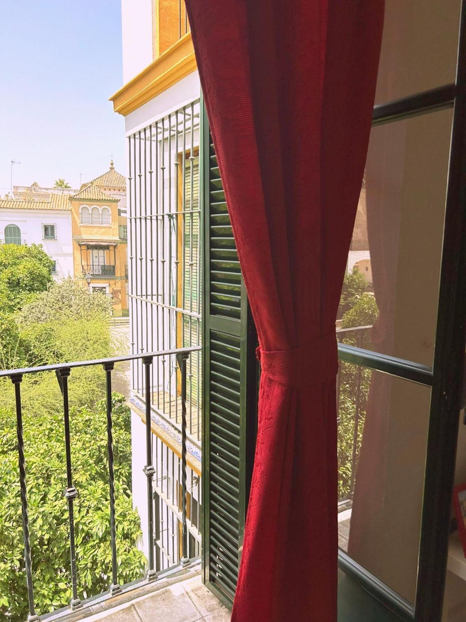 Plaza De Santa Cruz Διαμέρισμα Σεβίλλη Εξωτερικό φωτογραφία